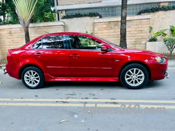 Mitsubishi Lancer 2016 4