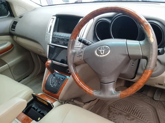 Toyota Harrier  2015 6