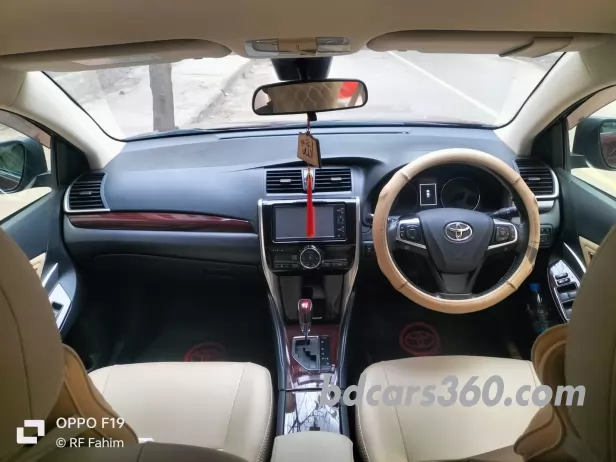 Toyota Premio 2021 3