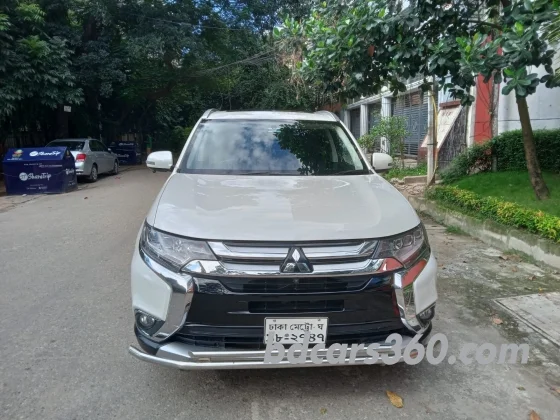 Mitsubishi Outlander 2018 3